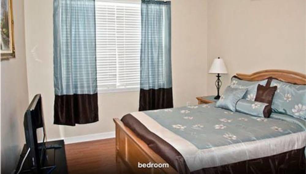 Miami Bed And Breakfast Country Walk Экстерьер фото
